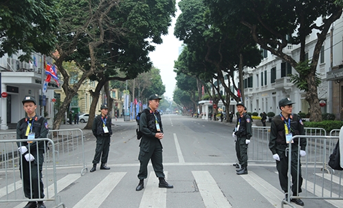 An ninh siết chặt ở khách sạn Metropole trước cuộc gặp Trump - Kim