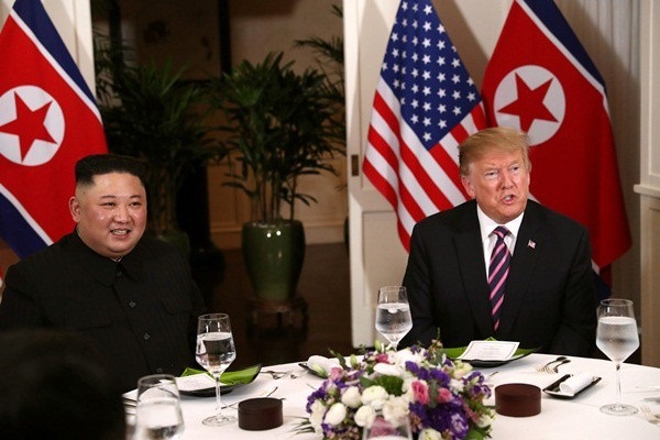 Gặp ông Kim Jong Un, ông Trump hứa “một tương lai tuyệt vời” cho Triều Tiên - Hình 5