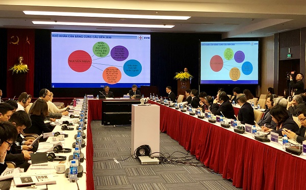 Thúc đẩy phát triển điện mặt trời áp mái tại Việt Nam