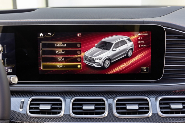 Mercedes-Benz GLE53 lộ diện với cơ chế lai giúp tiết kiệm nhiên liệu, tăng sức mạnh - Hình 3