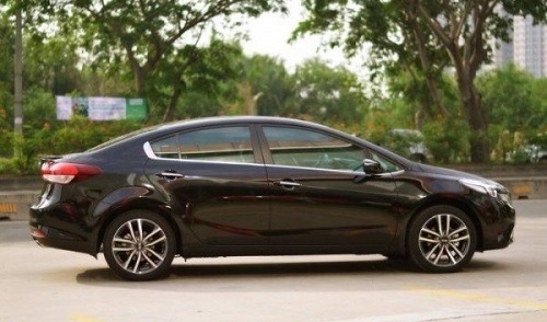 Xác minh danh tính chủ chiếc ô tô trong vụ chặn đánh phóng viên Tạp chí Thương trường