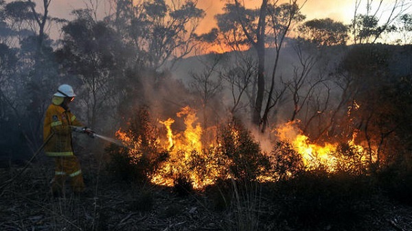 Australia: Cháy lớn do nắng nóng kỷ lục - Hình 1