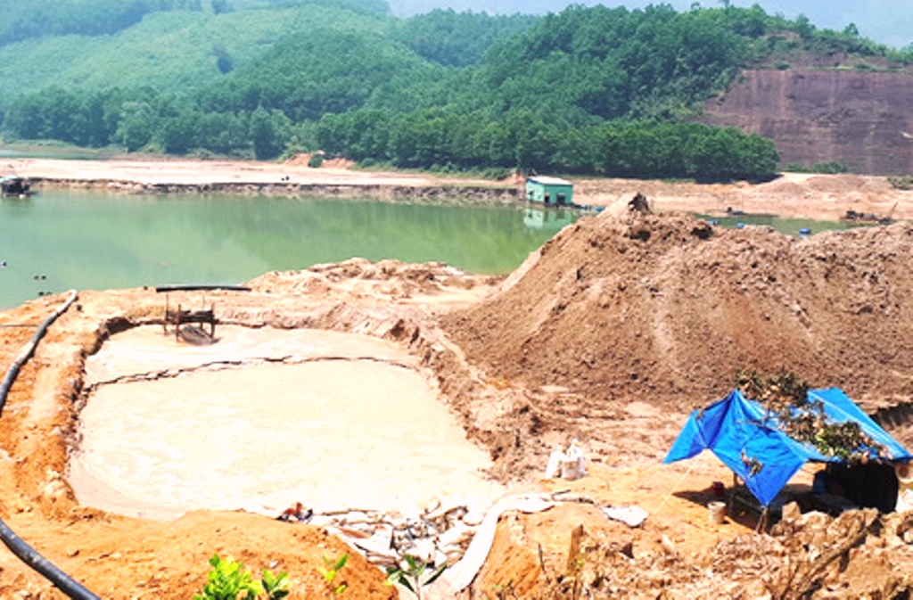 Quảng Nam: Đóng cửa mỏ vàng Bồng Miêu, kinh phí cần khoảng 20 tỷ đồng - Hình 2