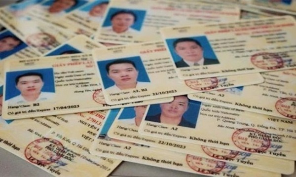 Bộ GTVT: Yêu cầu rà soát các trường hợp cố tình báo mất để cấp lại bằng lái xe