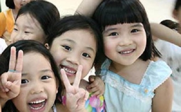 Quy định mới về tìm người nhận trẻ em làm con nuôi