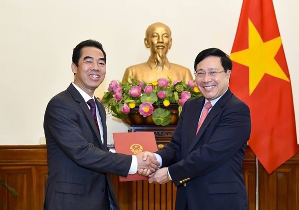 Bổ nhiệm Vụ trưởng Vụ Tổ chức Cán bộ làm Thứ trưởng Bộ Ngoại giao