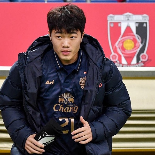 Tiền vệ Xuân Trường không ra sân trong chiến thắng đầu tiên của Buriram United