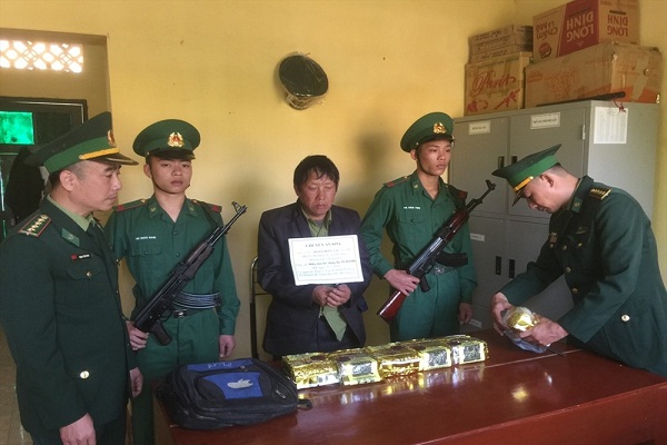 Thanh Hoá: Bắt giữ 6 kg ma túy đá - Hình 1