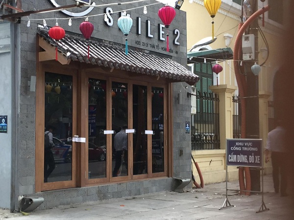 Hà Nội: Xác định danh tính người nước ngoài tử vong trong quán cà phê - Hình 1