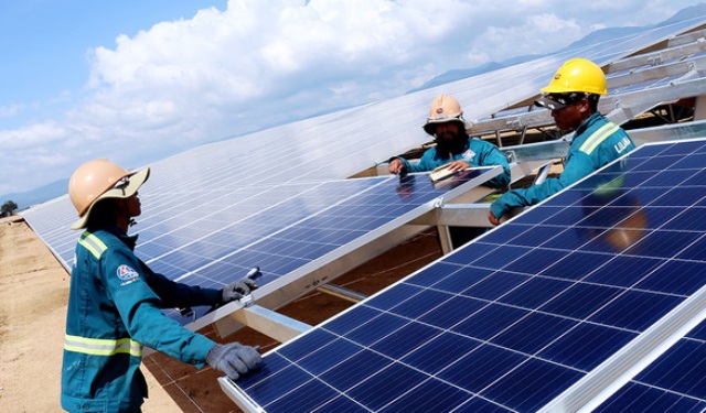 Hà Tĩnh: Dự án Nhà máy điện mặt trời nộp NSNN hơn 6 tỷ đồng - Hình 1