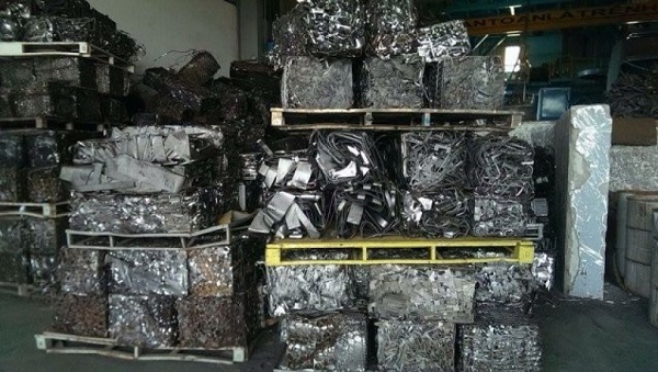 Gỡ khó trong nhập khẩu phế liệu