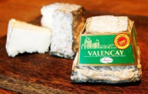 Thu hồi sản phẩm phomai nhập khẩu từ Pháp