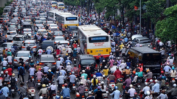 Hà Nội: Dự kiến sẽ hạn chế đăng ký mới xe máy tại 5 quận nội thành - Hình 1