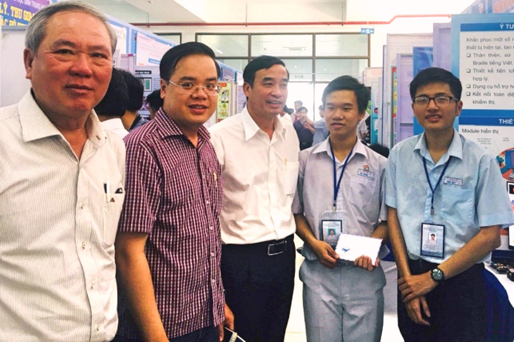 Đà Nẵng: Đoàn học sinh đoạt 2 giải nhất cuộc thi khoa học - kỹ thuật cấp quốc gia - Hình 1