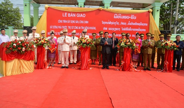 Công an Nghệ An hỗ trợ 3,5 tỷ đồng xây dựng trụ sở Công an tỉnh Xiêng Khoảng (Lào) - Hình 1
