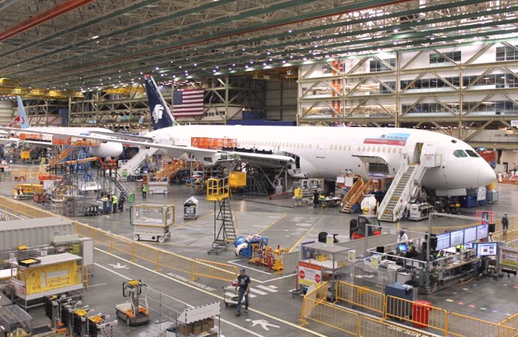 Đà Nẵng: Nhà sản xuất linh kiện máy bay hàng đầu thế giới tuyển dụng