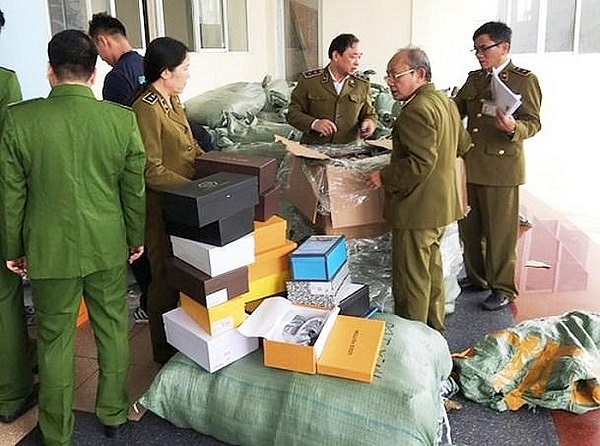 Hà Nội: Kiểm tra và thu giữ hơn 12 tấn hàng vi phạm sở hữu trí tuệ