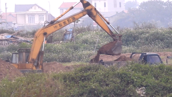 Đan Phượng (Hà Nội): Tài nguyên đang bị đánh cắp giữa “thanh thiên bạch nhật”