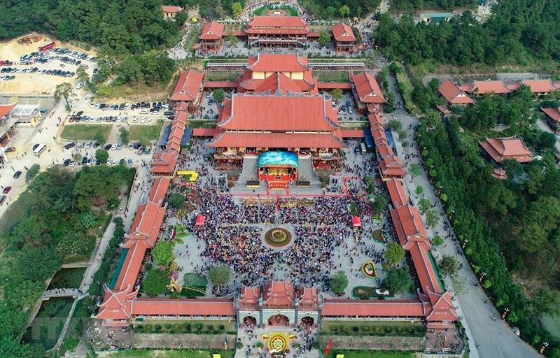 Bộ VH – TT & DL đề nghị tỉnh Quảng Ninh có biện pháp xử lý nghiêm liên quan đến Chùa Ba Vàng