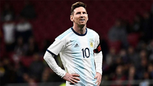 Messi lại rút lui khỏi ĐT Argentina vì chấn thương