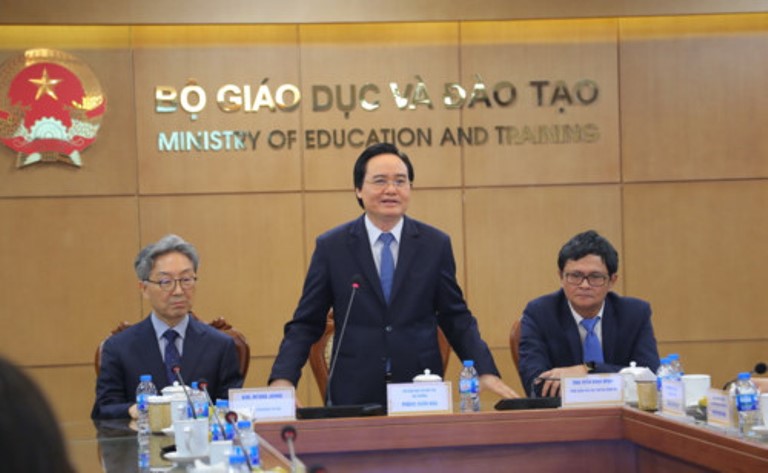 Đài Truyền hình EBS (Hàn Quốc) hỗ trợ Việt Nam phòng chống bạo lực học đường