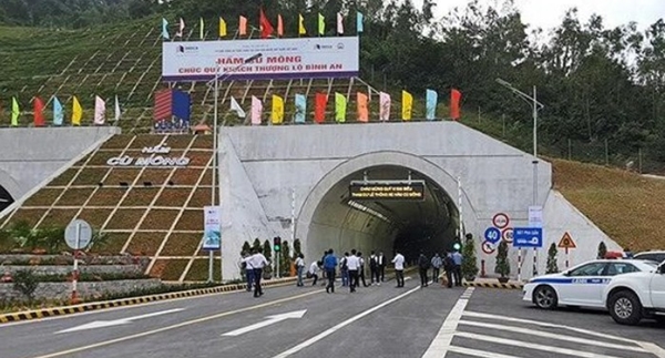 Chính thức thu phí phương tiện qua hầm Cù Mông từ ngày 1/4