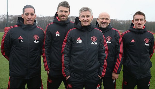 HLV Ole Gunnar Solskjaer chính thức ký hợp đồng dài hạn với MU