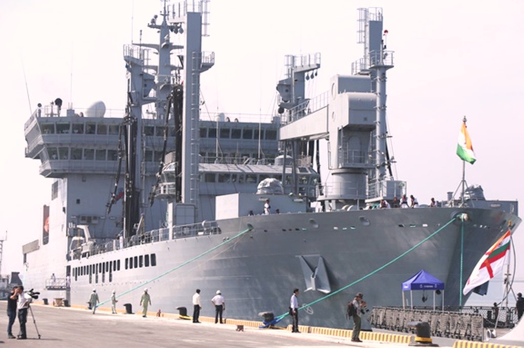 Đà Nẵng: Tàu lực lượng bảo vệ bờ biển Ấn Độ lần đầu tiên đến cảng Tiên Sa - Hình 1