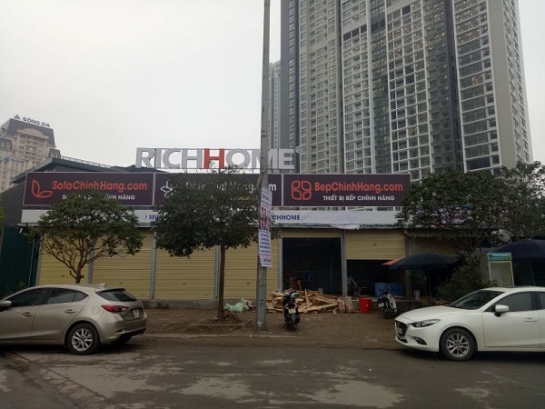 Nam Từ Liêm (Hà Nội): Ki ốt không phép "mọc" kín mặt tiền