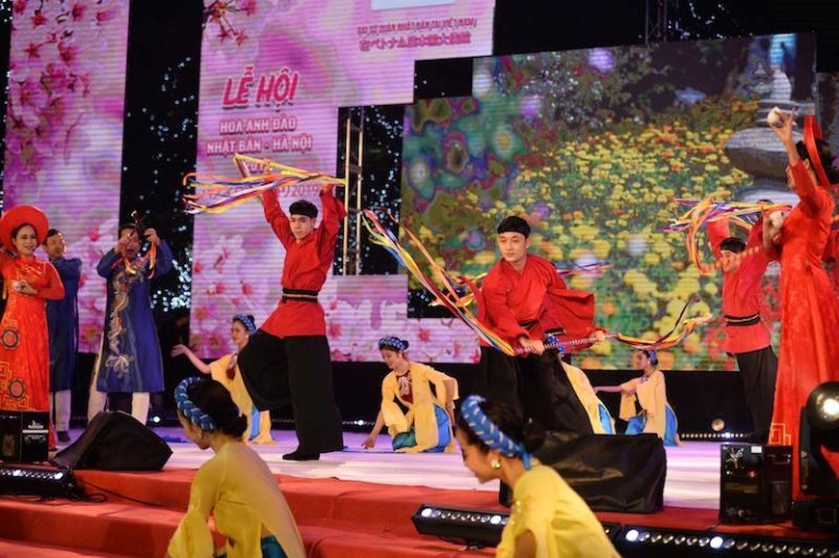 Lễ hội hoa anh đào Nhật Bản- Hà Nội 2019 - Góc nhìn văn hóa đa chiều - Hình 7