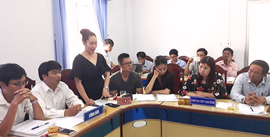 Quảng Nam: Thanh tra toàn diện vụ khách hàng đòi bìa đỏ ở phường Điện Ngọc - Hình 3