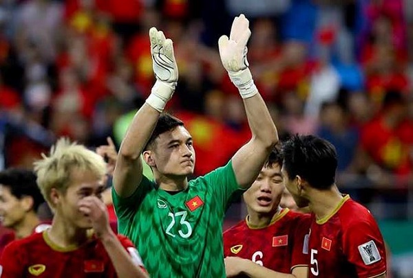 ĐT Việt Nam chạm trán El Salvador tại King's Cup 2019 - Hình 1