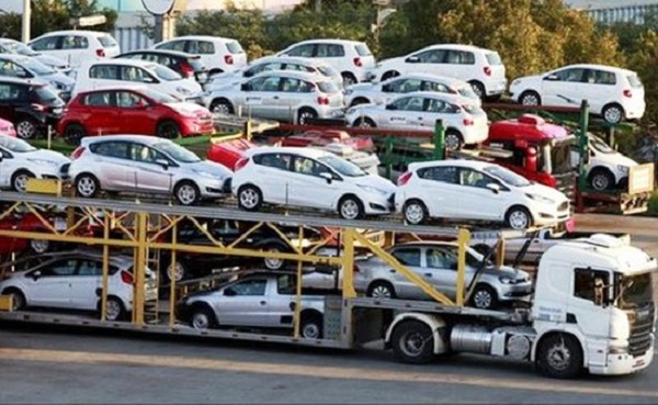 Tháng 3/2019, nhập khẩu ô tô ước đạt khoảng 11.000 chiếc - Hình 1
