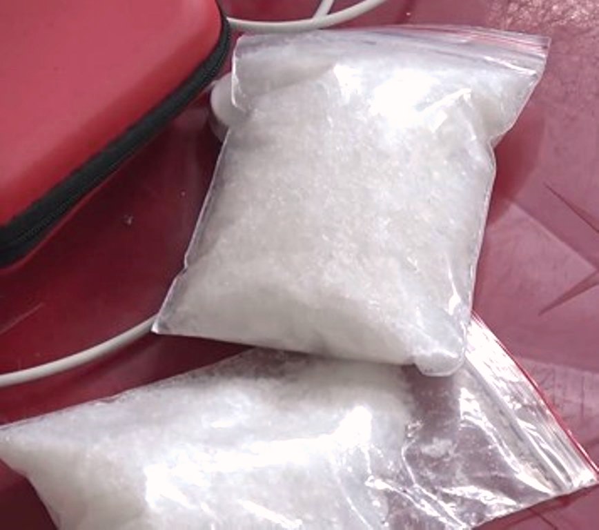 Quảng Ngãi: Bắt đối tượng vận chuyển ma túy tại Bến xe - Hình 1