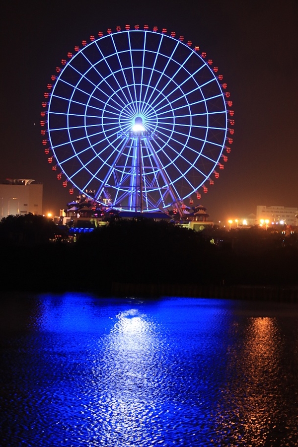 Hàng loạt công trình tại Việt Nam thắp đèn xanh vì người tự kỷ - Hình 4