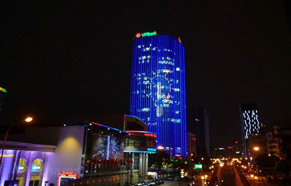 Hàng loạt công trình tại Việt Nam thắp đèn xanh vì người tự kỷ - Hình 5