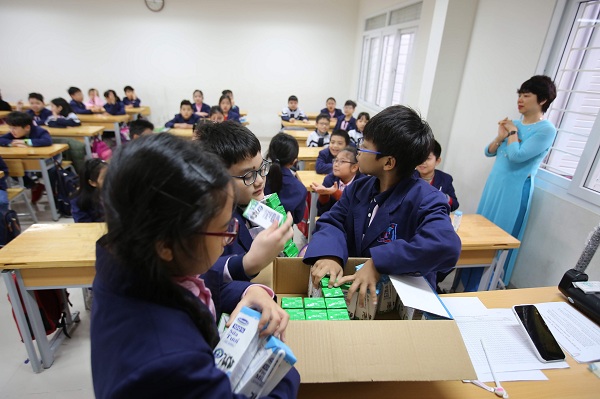 Sữa học đường Hà Nội: Nhiều lợi ích không ngờ - Hình 2