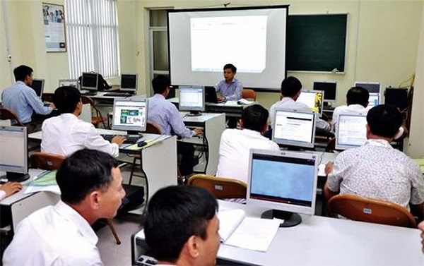 Thành lập Hội đồng thi tuyển công chức thành phố Hà Nội năm 2019