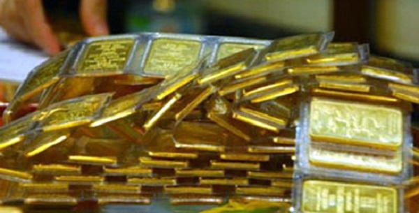 Giá vàng hôm nay 9/4: USD yếu, vàng bật tăng