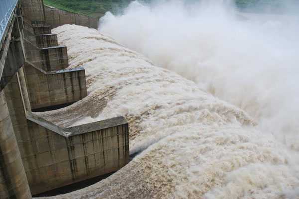 Tỉnh Lào đề xuất xây dựng 2 dự án thủy điện trên sông Hồng - Hình 1