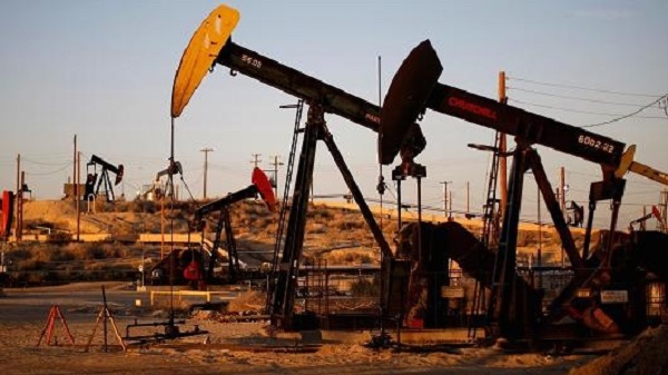 Giá dầu ngày 12/4/2019: Tăng giảm không đều trên thị trường - Hình 1