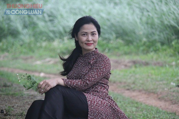 Diễn viên Đinh Thị Thúy Hà: Trở lại màn ảnh nhỏ sau một thời gian vắng bóng - Hình 12
