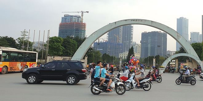 Hà Nội chưa phê duyệt bãi đỗ xe ngầm tại công viên Cầu Giấy - Hình 1