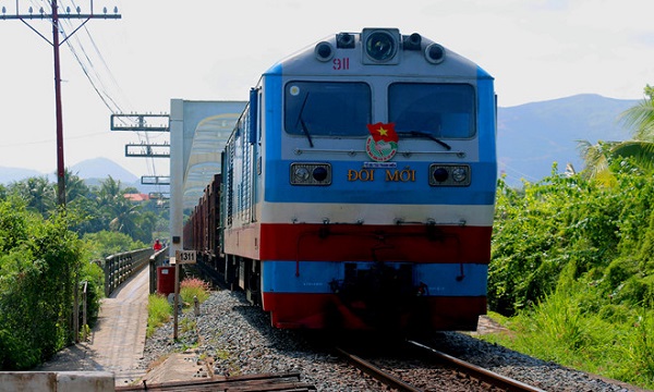 1.400 tỷ đồng nâng cấp tuyến đường sắt Hà Nội - Vinh - Hình 1