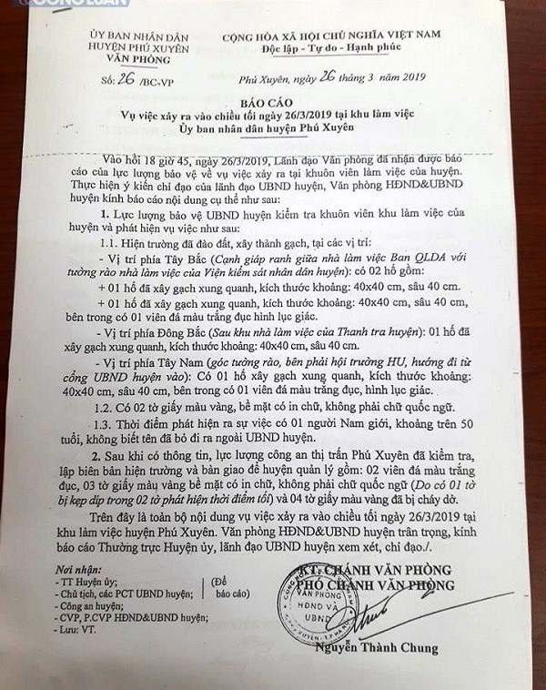 Vụ nghi yểm bùa tại trụ sở: Bí thư Huyện ủy đề nghị “ném” hiện vật xuống ao để tiêu hủy