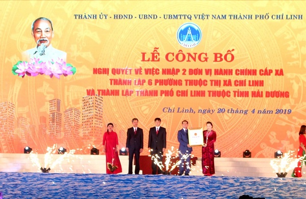 Hải Dương: Lễ công bố thành lập thành phố Chí Linh - Hình 2