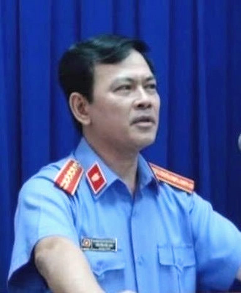 Đang xem xét thu hồi thẻ luật sư của ông Nguyễn Hữu Linh?