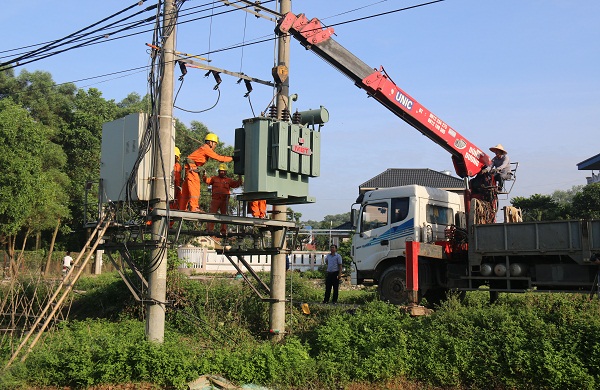 Điện lực Thái Nguyên sẵn sàng cấp điện mùa nắng nóng năm 2019 - Hình 1