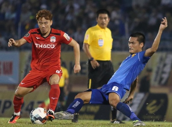 Hàng công chơi bế tắc, HAGL thua trắng trước Quảng Nam FC
