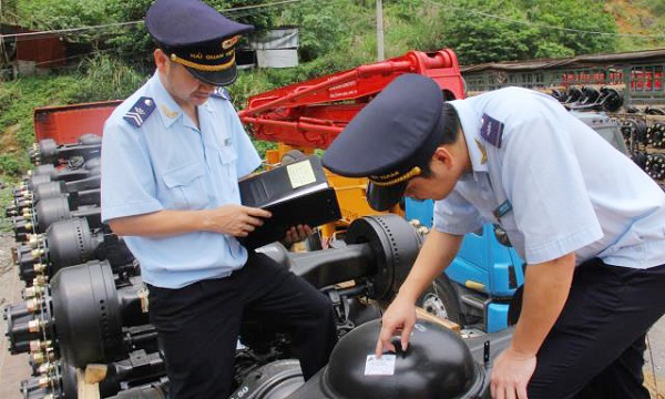 Chỉ nhập khẩu máy móc, thiết bị cũ dưới 10 năm tuổi